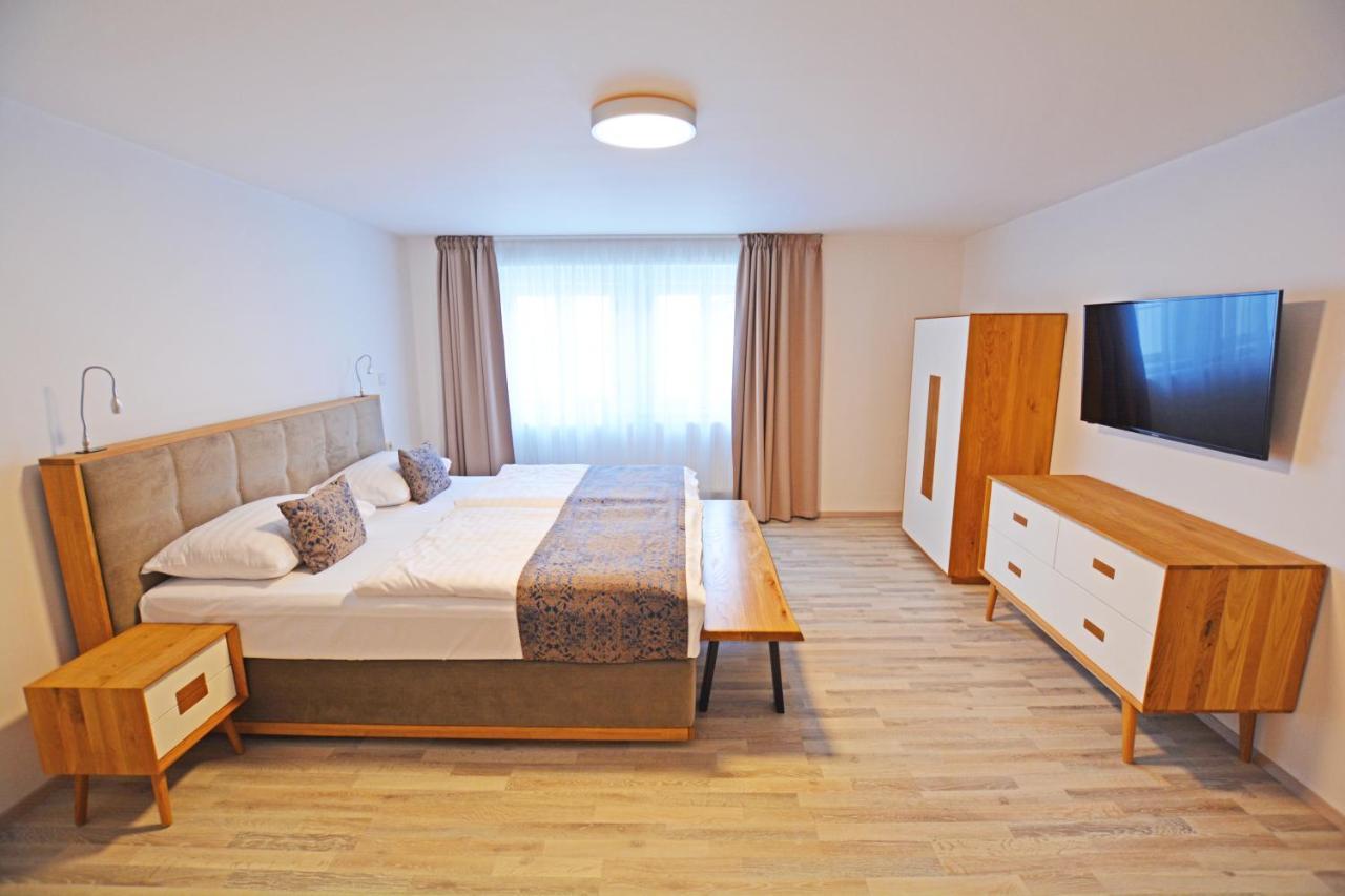 Karlova - Mostecka 10 St Depandance Aparthotel Prag